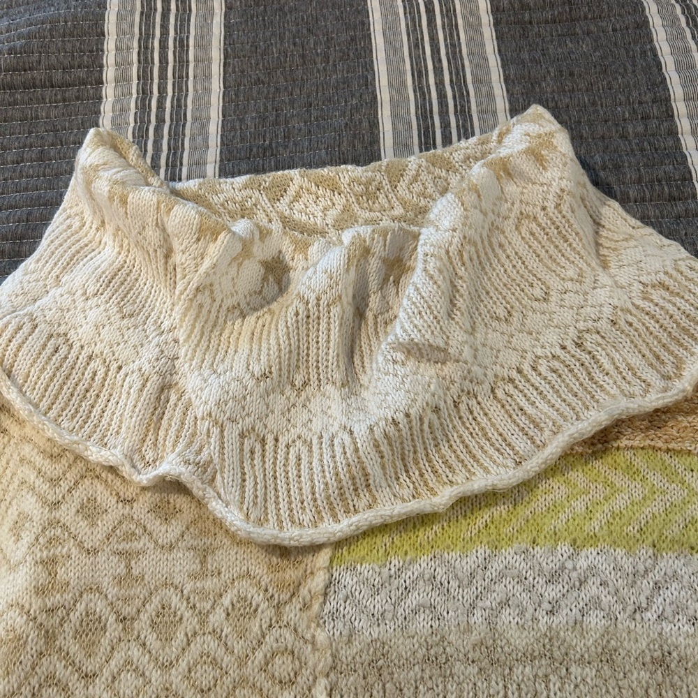 Free PeopleWomen's Cream and Yellow Lightweight Sweater Size XS - Picture 4 of 9